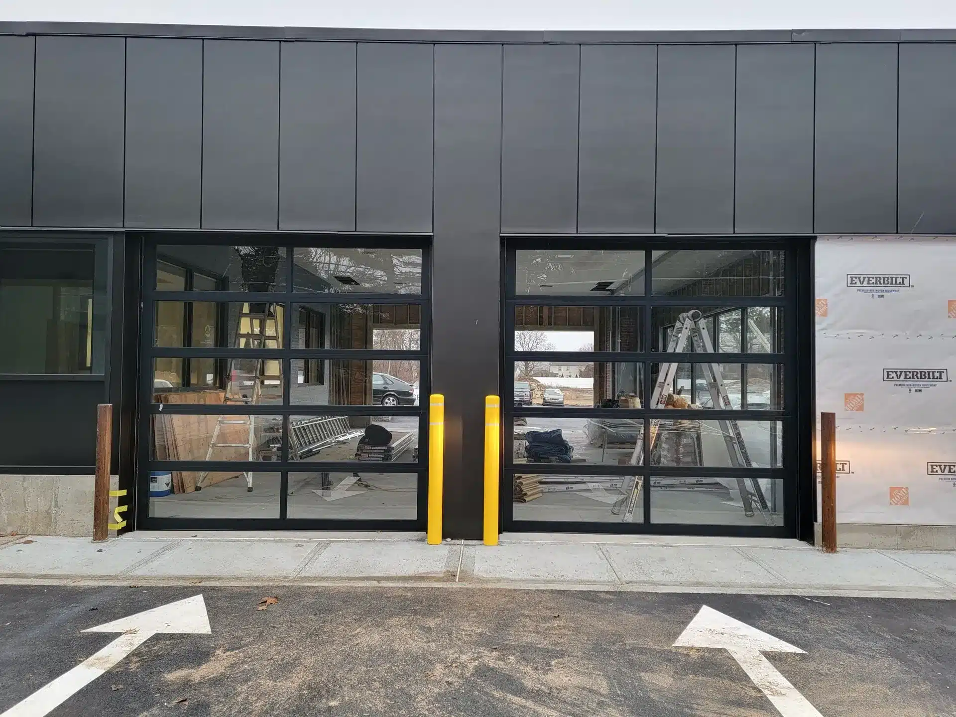 Commercial garage doors