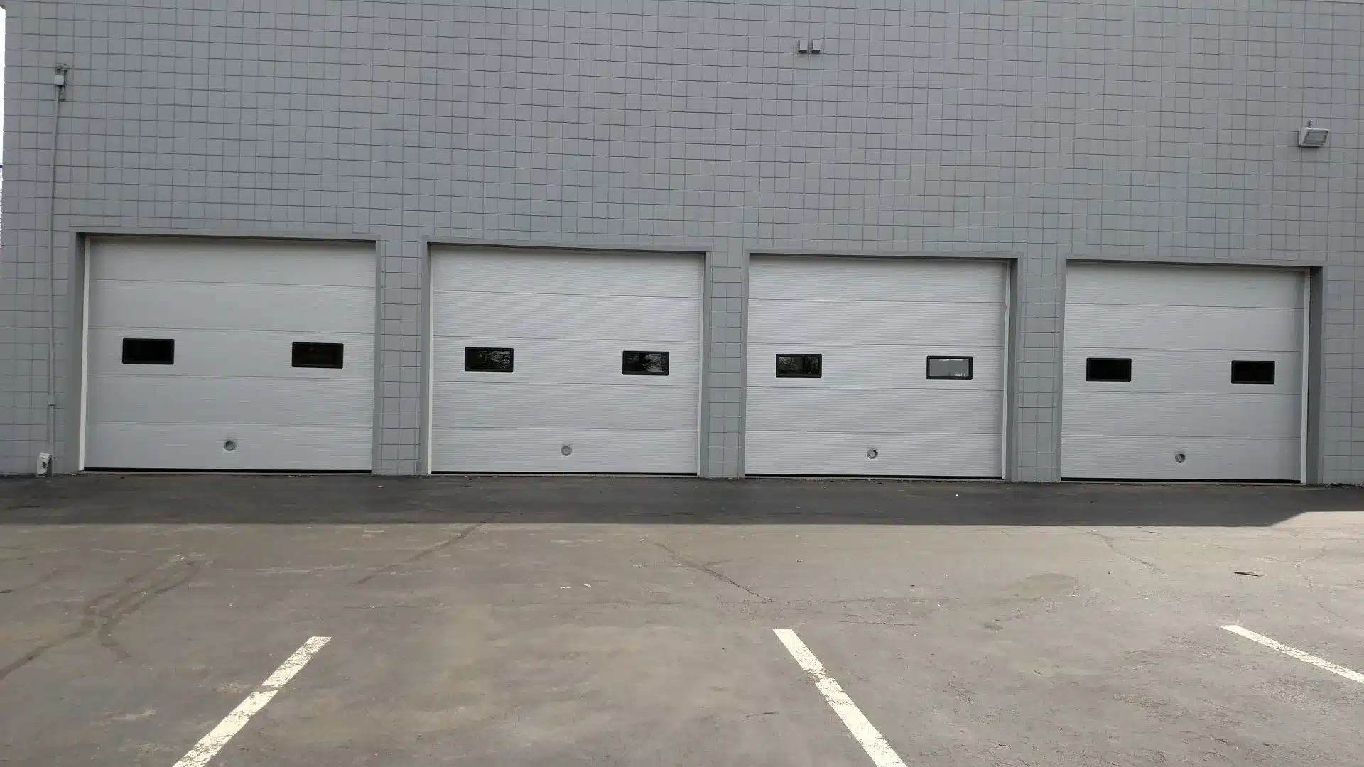 Commercial garage doors