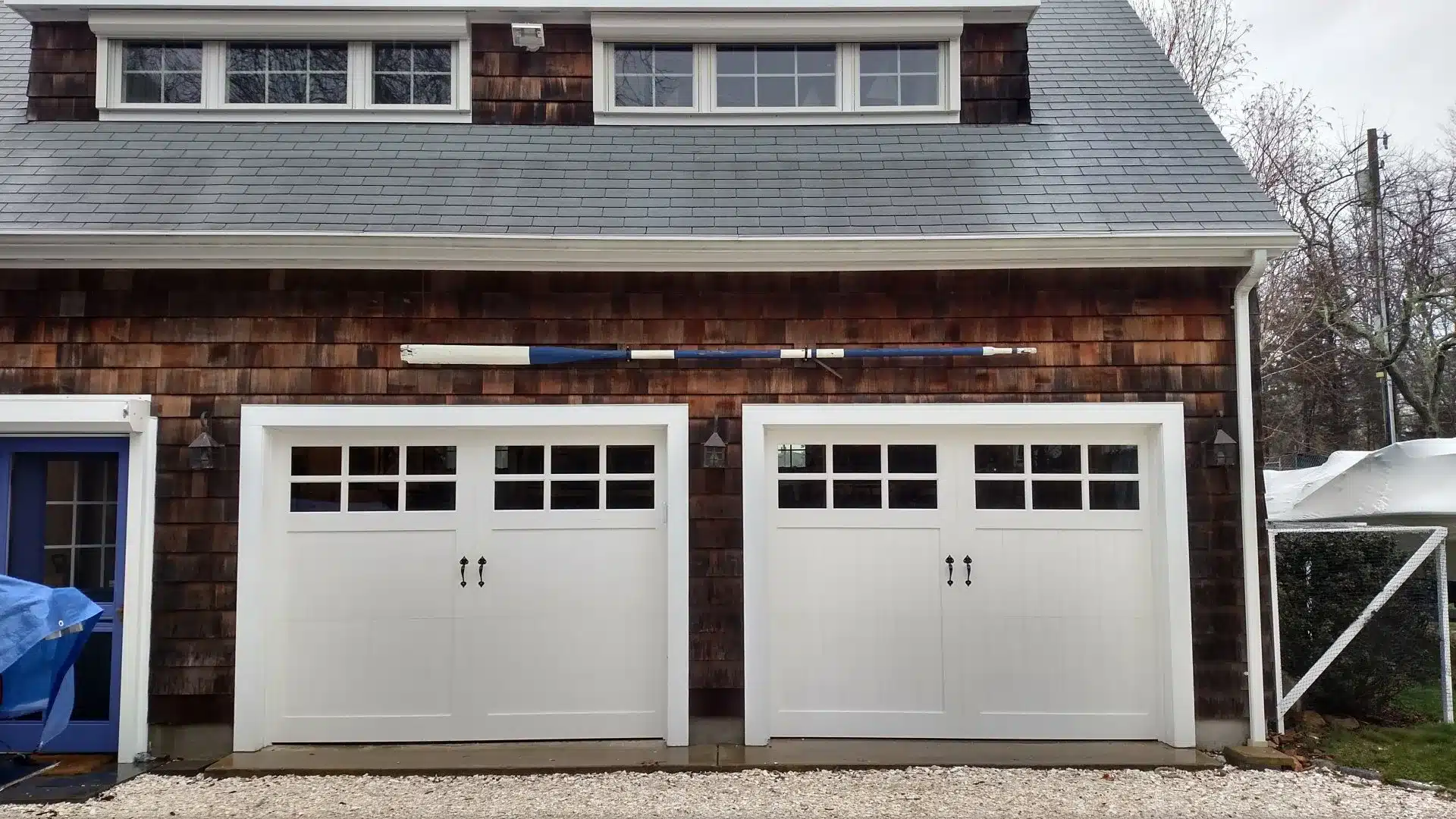Residential garage doors Residential garage doors