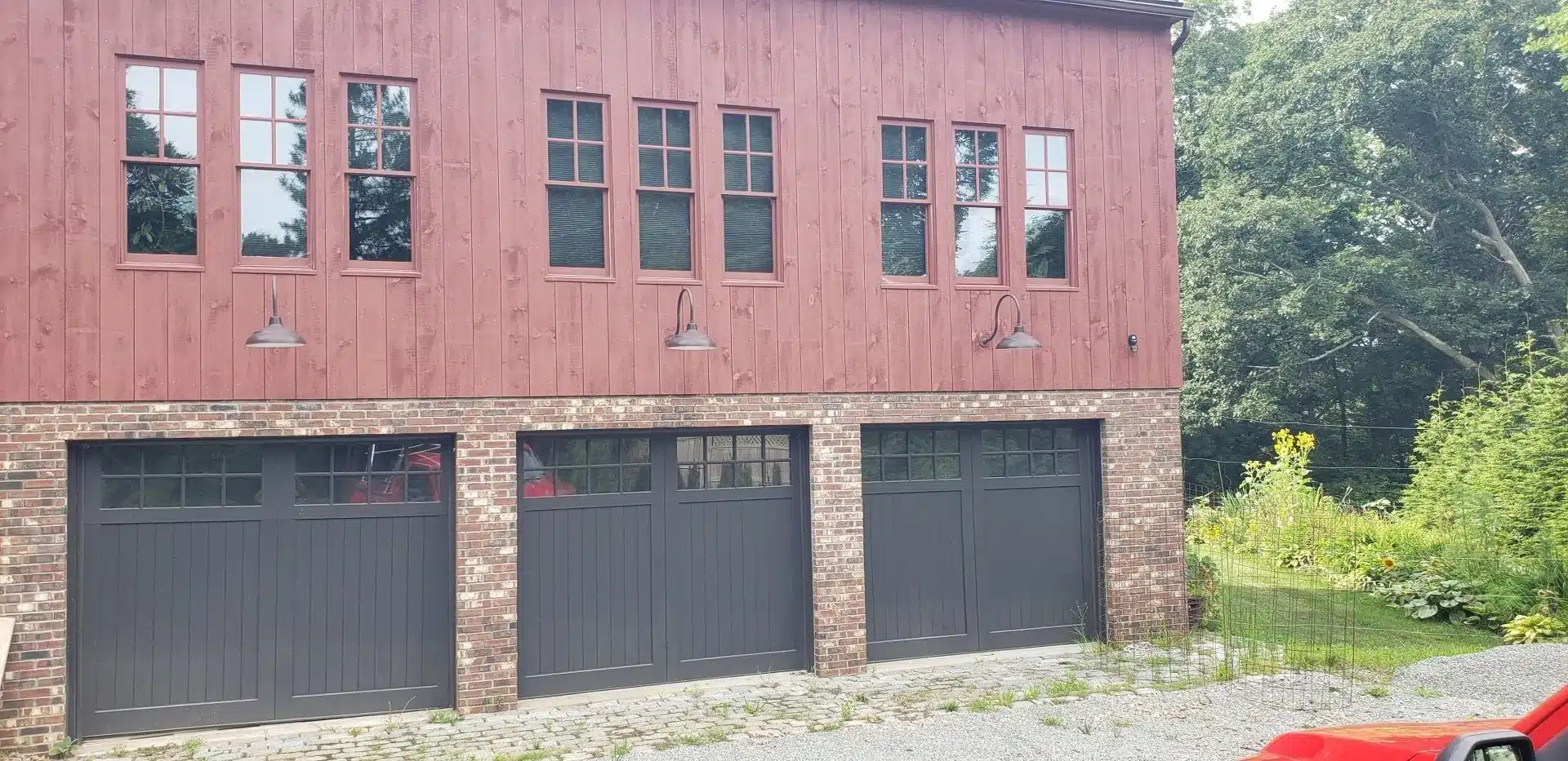 Residential garage doors