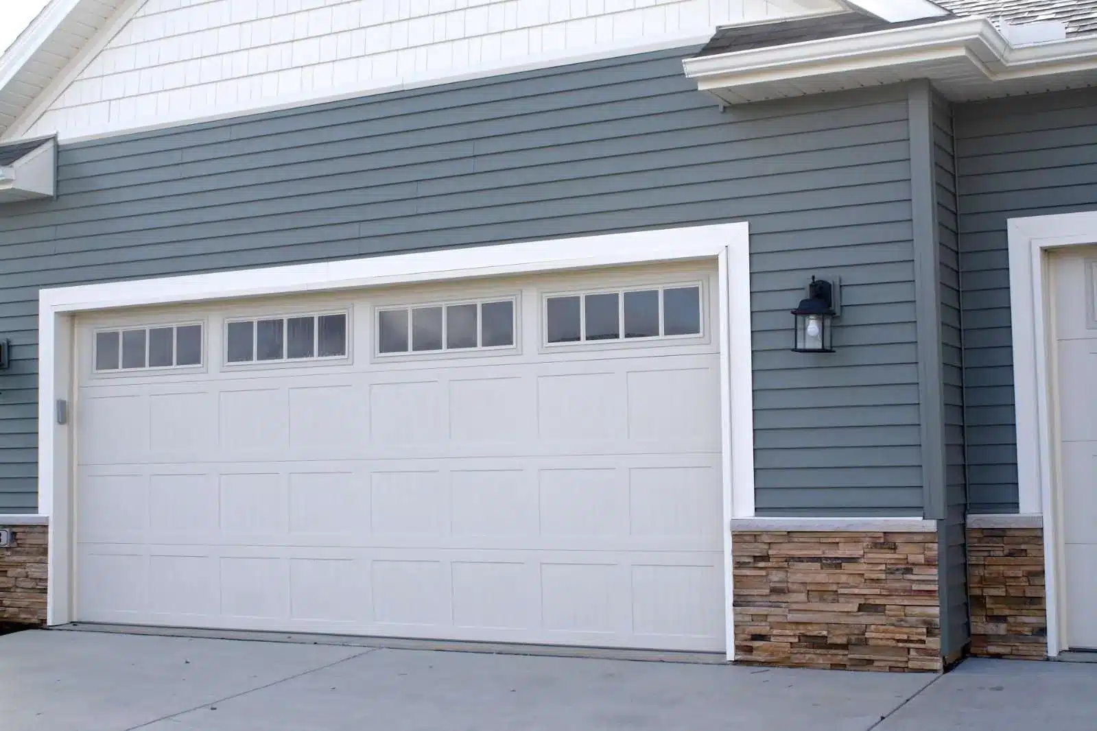 Advantage Estate High Lift, Garage Door Installation, Waterford CT